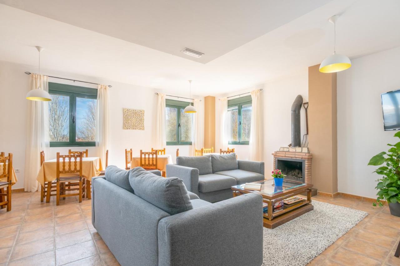 Hotel Rural El Castillejo Cuevas del Becerro 외부 사진